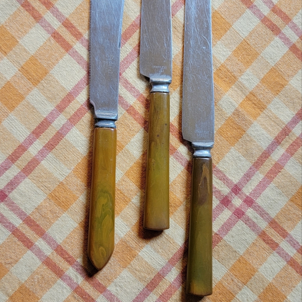 COPY - 19 pc Vintage Stainless/Bakelite Cutlery Knives 🍴 GVC